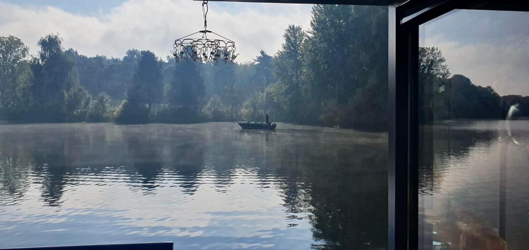 Houseboats Mookerplas Met Dakterras Middelaar Dış mekan fotoğraf